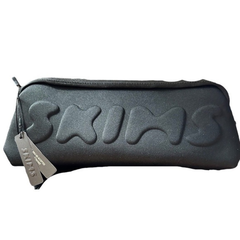 Skims | Large neoprene Pouch black NWT